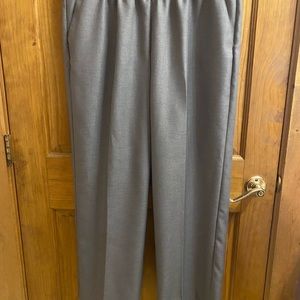 Alfred Dunner Grey slacks - size 16w